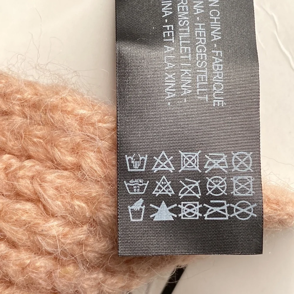 🌹NWT. Zara Creamy Pink Rib Knotted Headband.